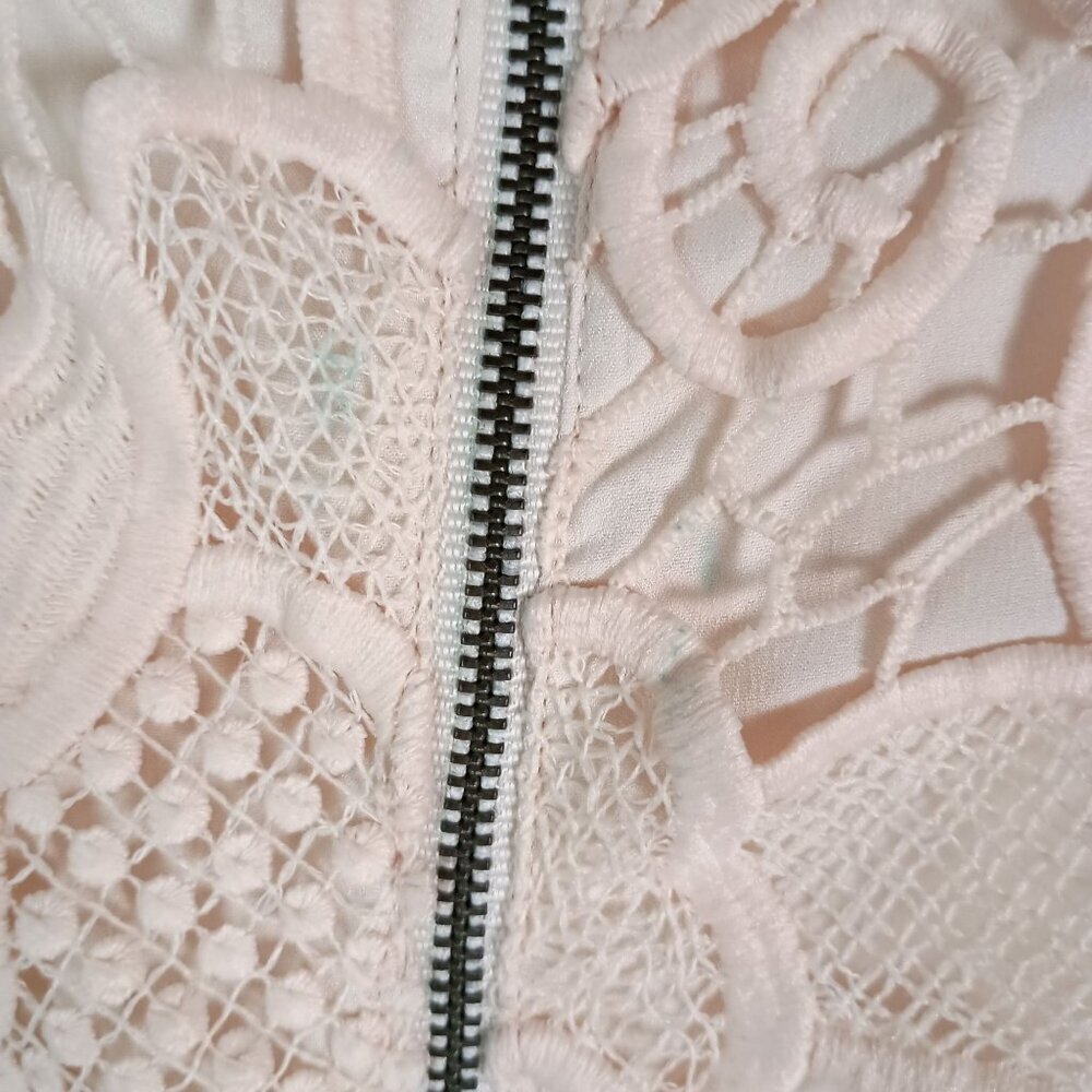 Lovers & Friends Caspian Lace Shift Mini Dress Women’s Size S White $180 - Picture 8 of 9